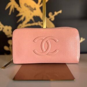 RARE PINK VINTAGE CHANEL CC ZIPPY WALLET
